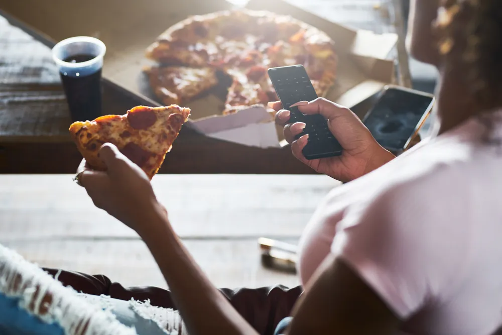 wie-ungesund-ist-essen-am-abend-wirklich